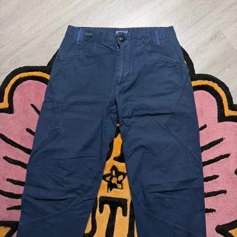 Patagonia Embroidered Logo Casual Mountain Hiking Pants Size 28 Navy Blue